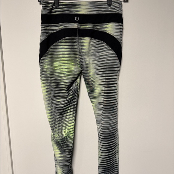 lululemon athletica Pants - Lululemon Run Inspire Crop II Blurred Lines Black Grey Neon Green *26”